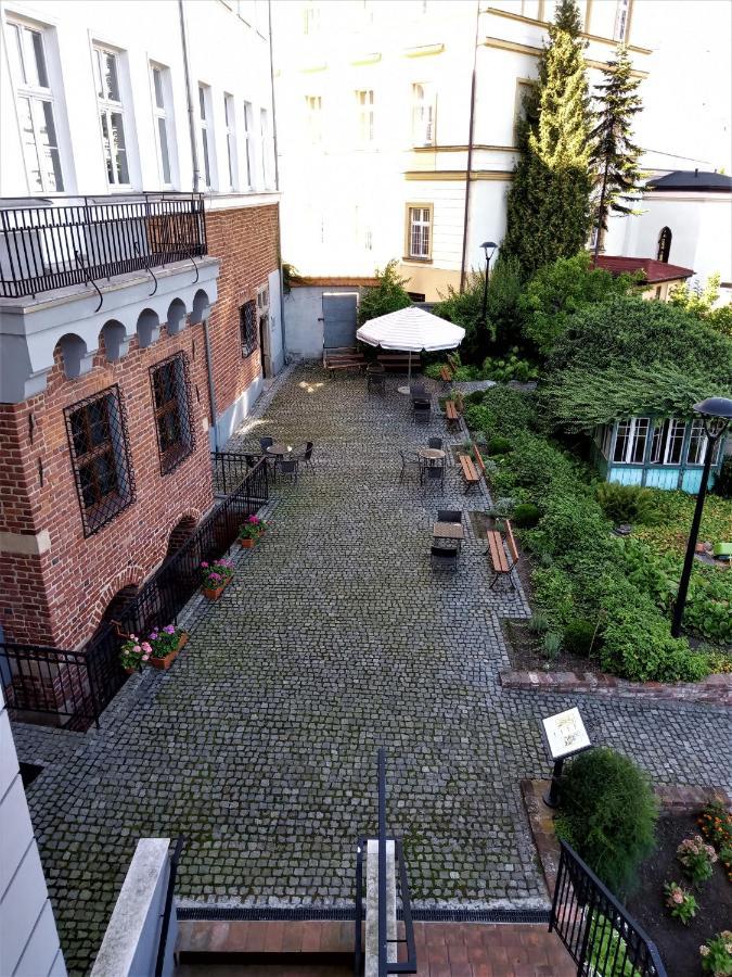 Dom Notre Dame Bed & Breakfast Wrocław Dış mekan fotoğraf