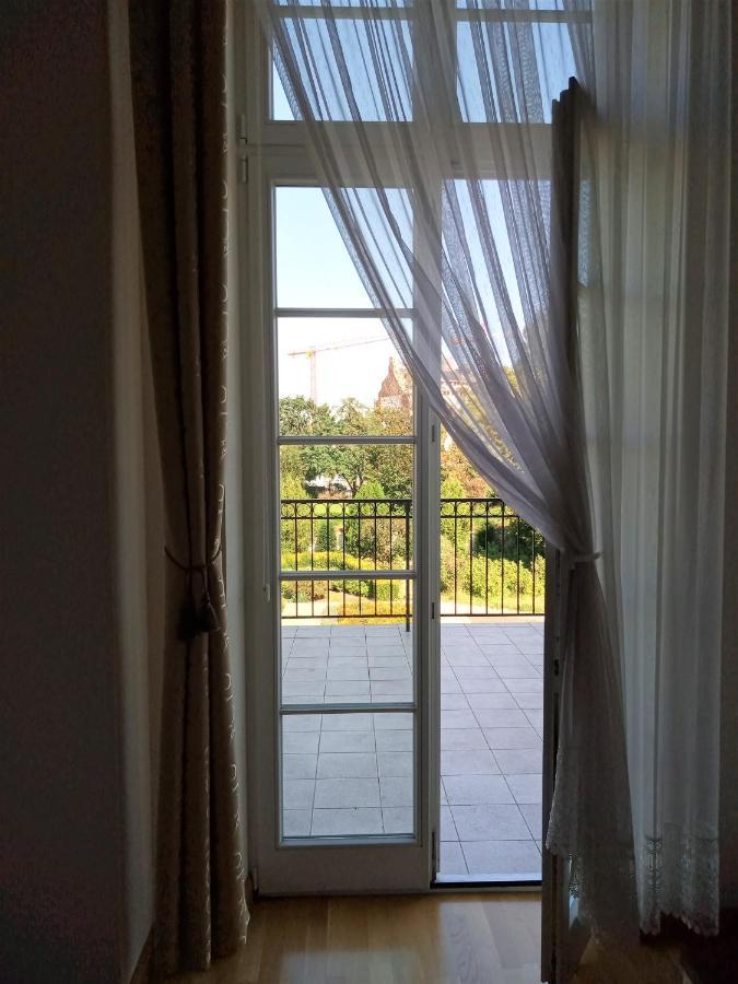 Dom Notre Dame Bed & Breakfast Wrocław Dış mekan fotoğraf